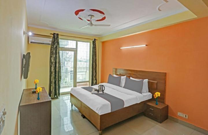 Hotel Ashvins Palace Gurgaon Esterno foto