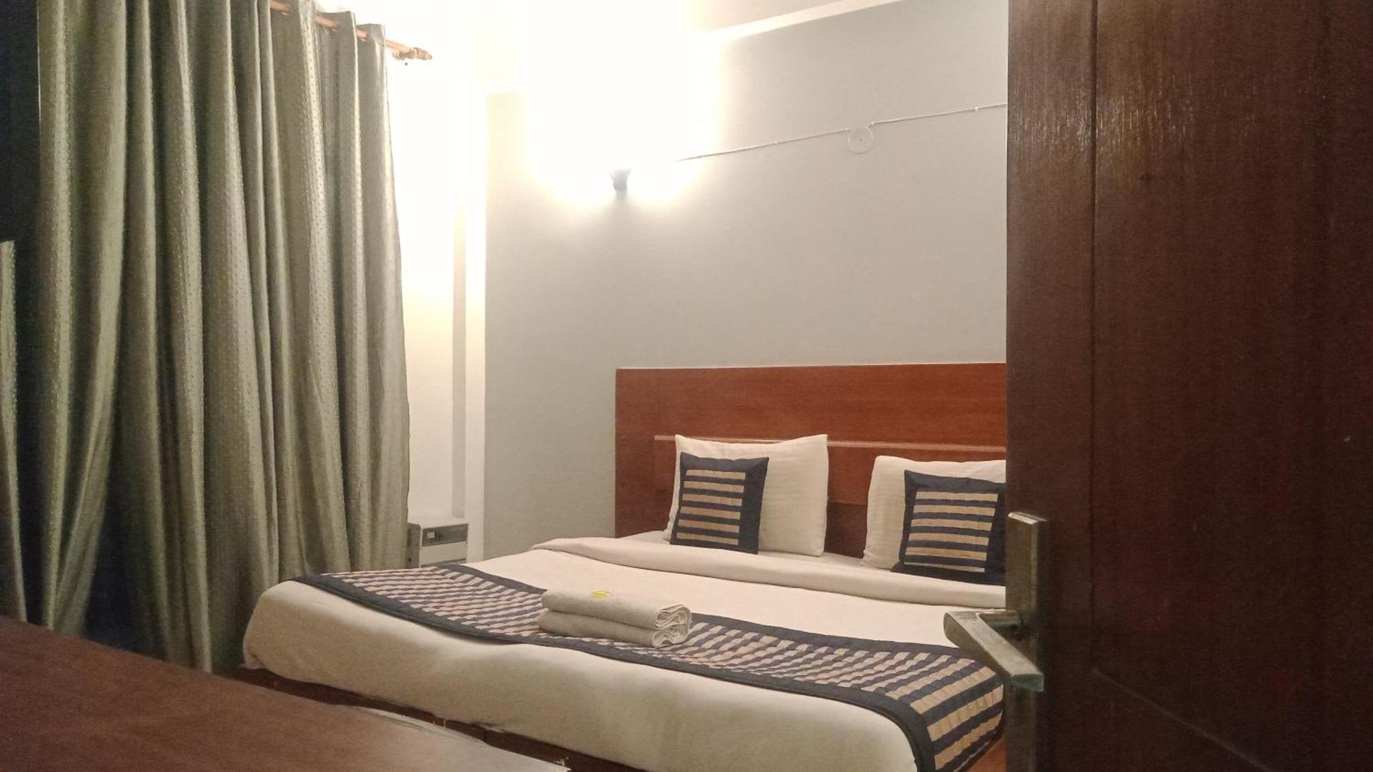 Hotel Ashvins Palace Gurgaon Camera foto