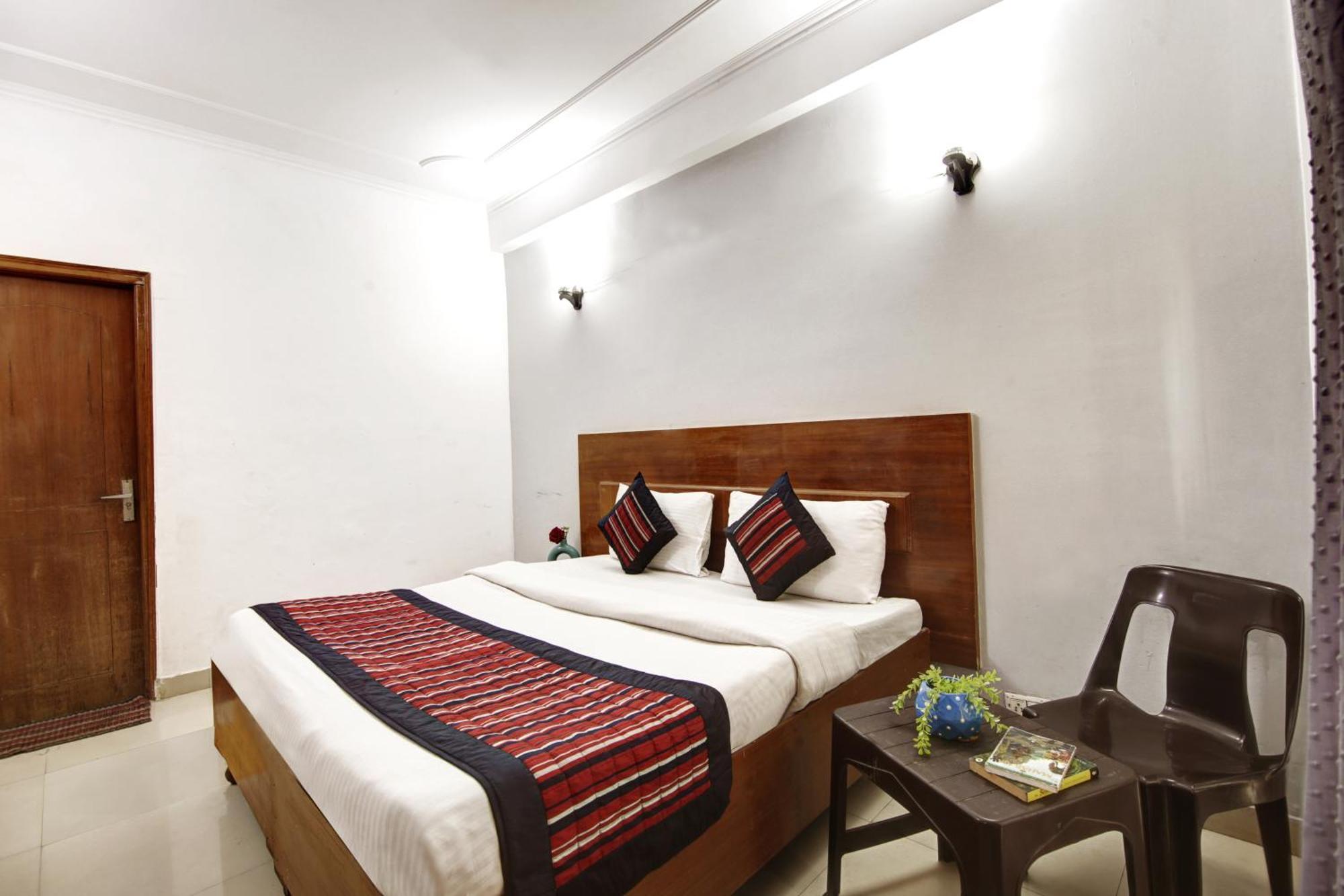 Hotel Ashvins Palace Gurgaon Esterno foto