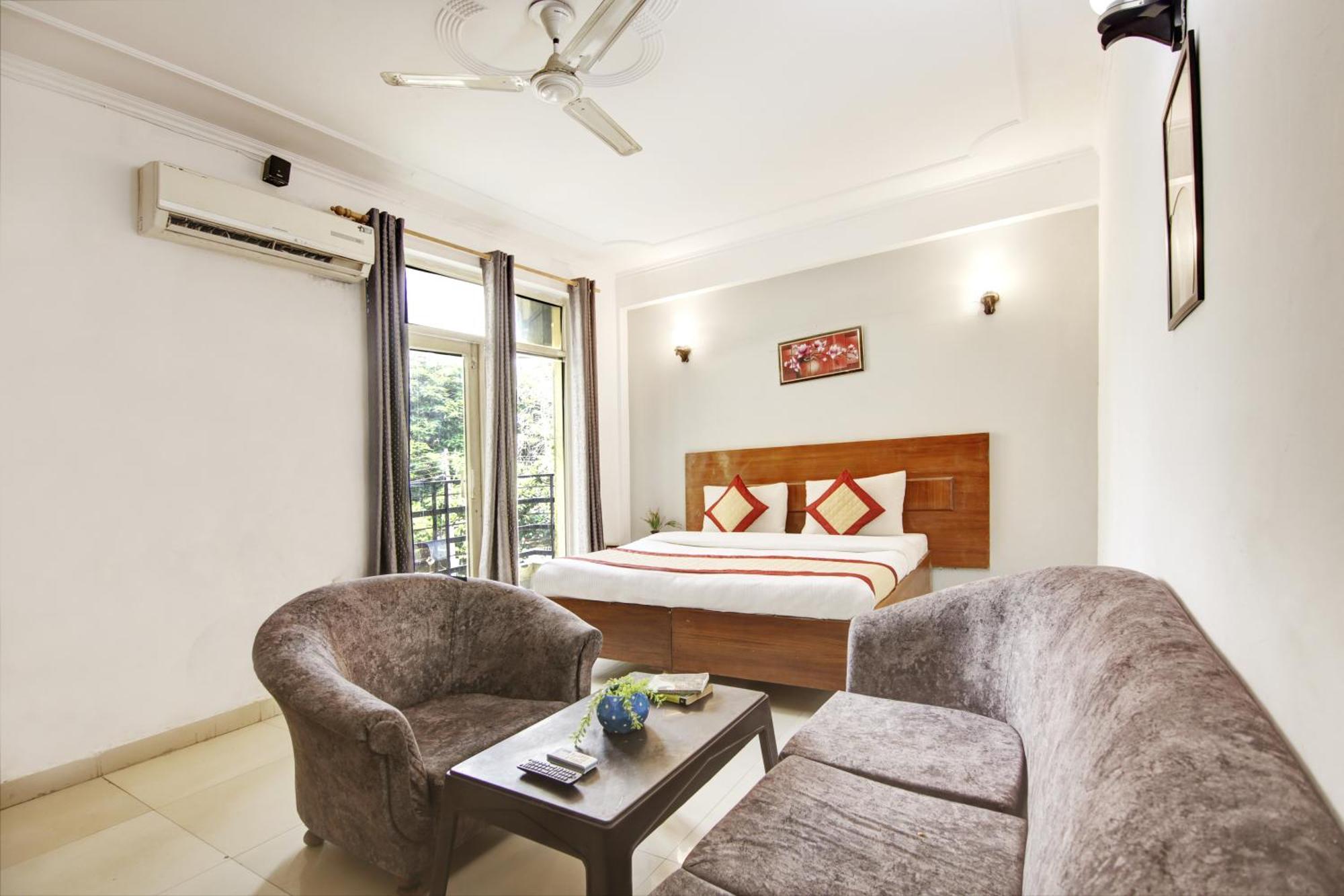 Hotel Ashvins Palace Gurgaon Esterno foto