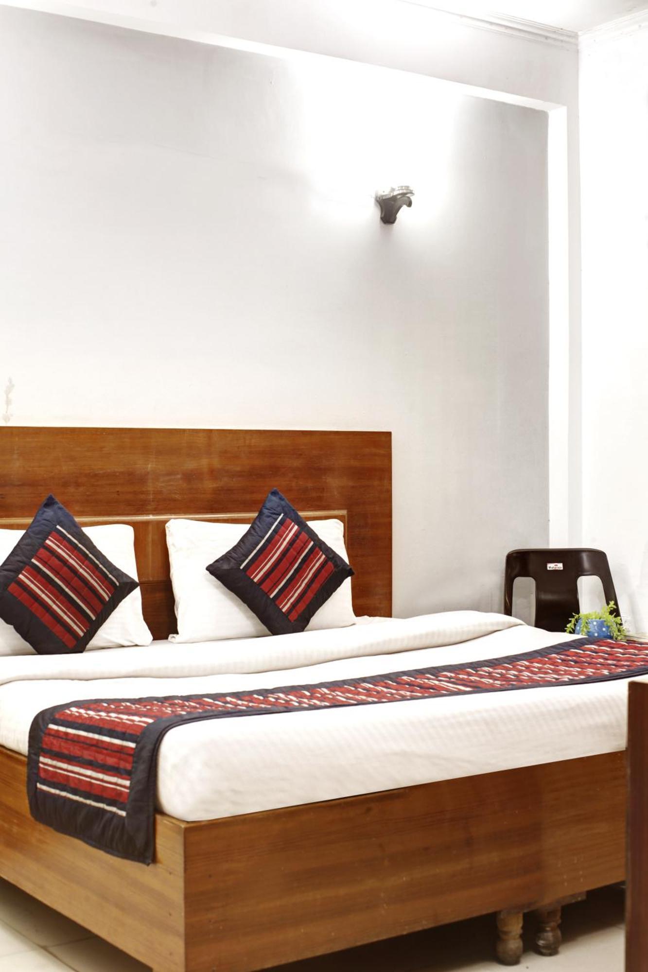 Hotel Ashvins Palace Gurgaon Esterno foto