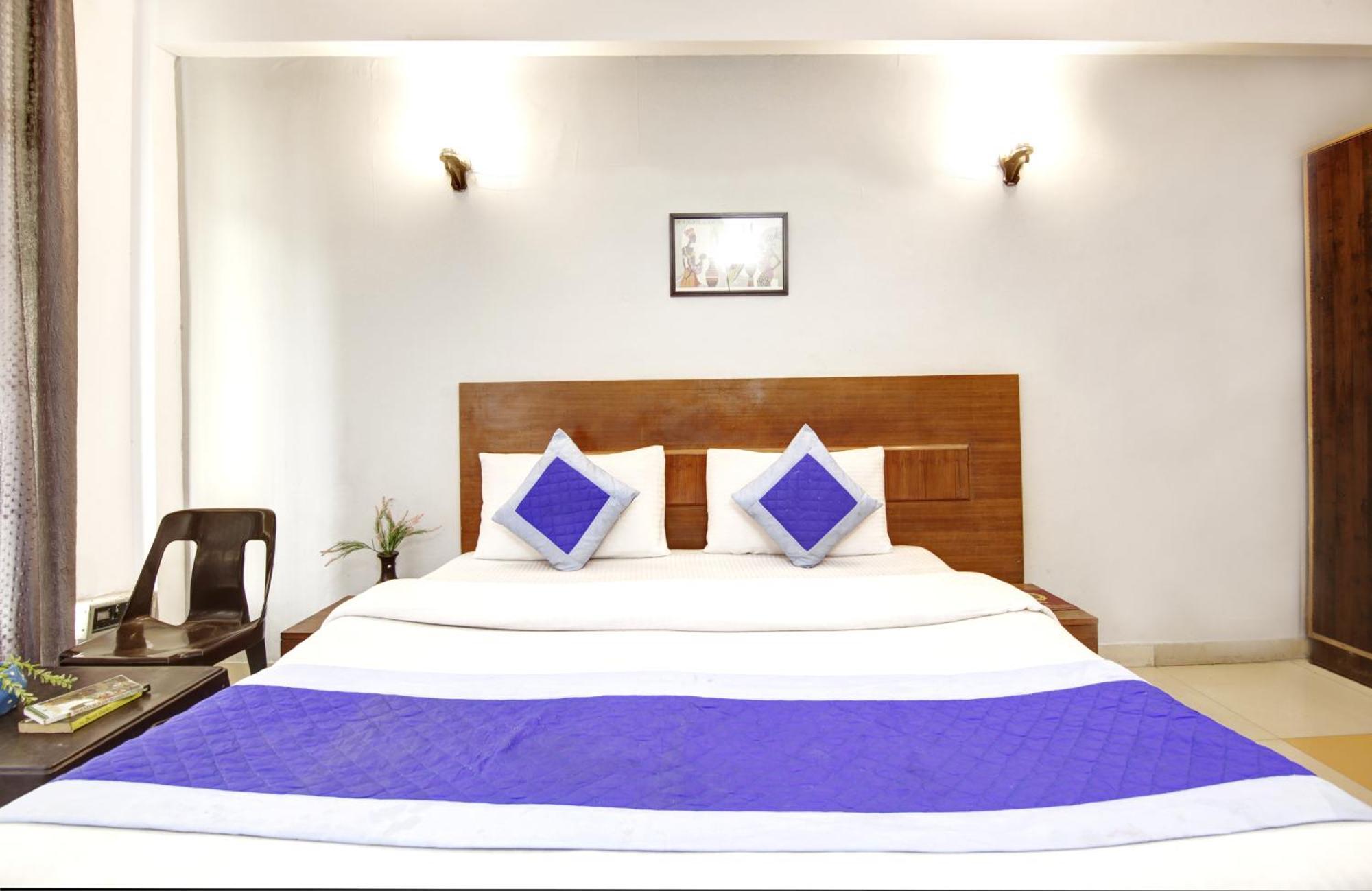 Hotel Ashvins Palace Gurgaon Esterno foto