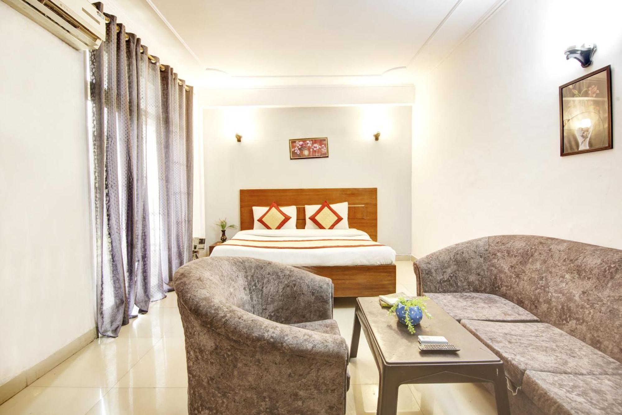 Hotel Ashvins Palace Gurgaon Esterno foto