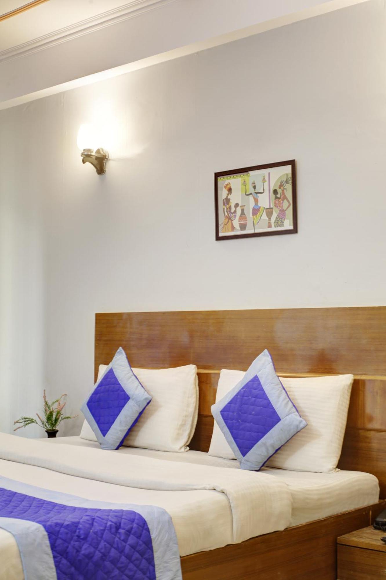 Hotel Ashvins Palace Gurgaon Esterno foto