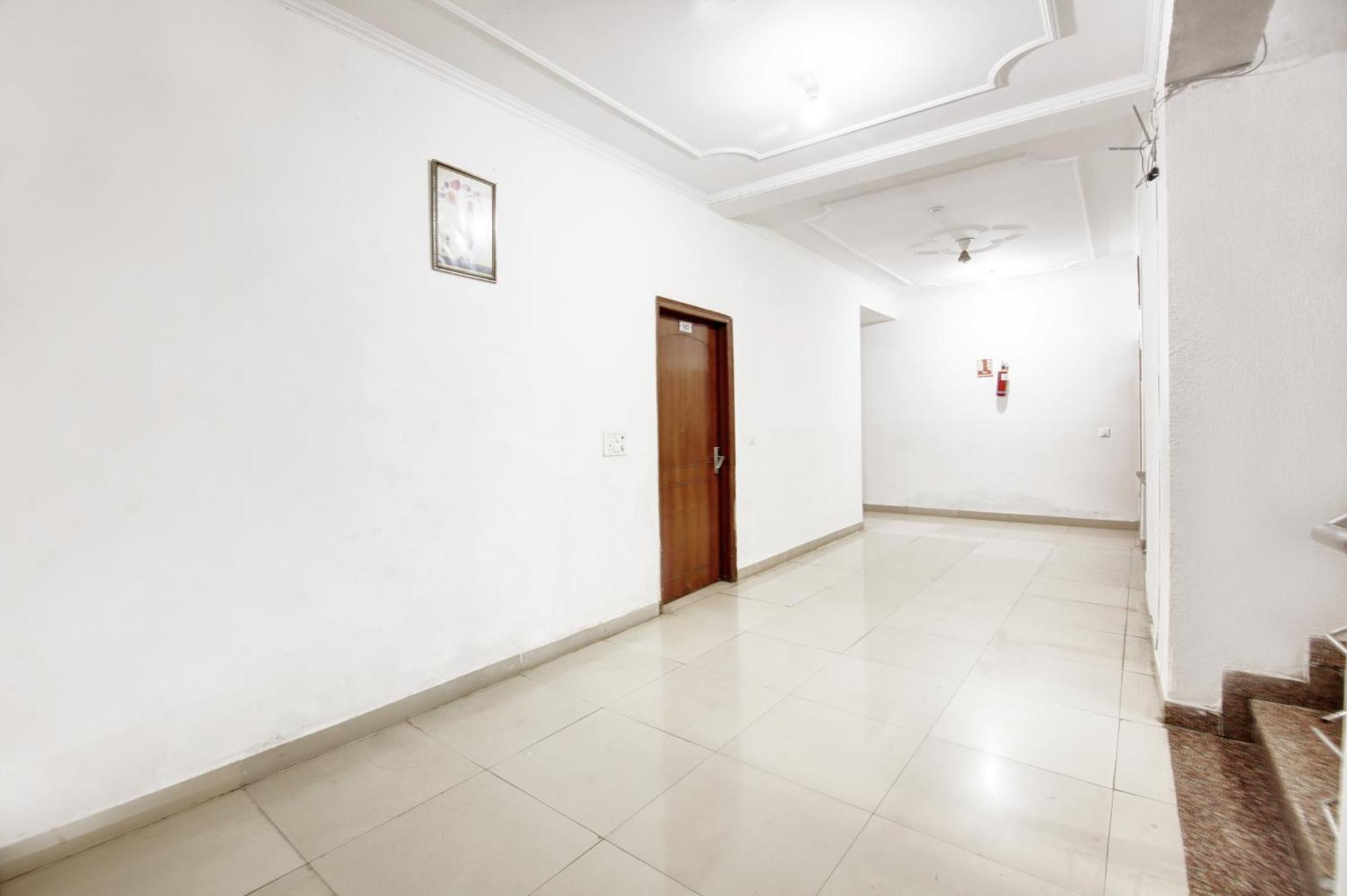 Hotel Ashvins Palace Gurgaon Esterno foto